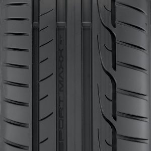 Dunlop Sport Maxx RT tire image