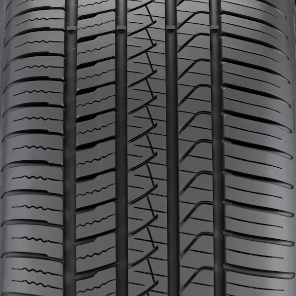 Pirelli P Zero All Season Plus tire image